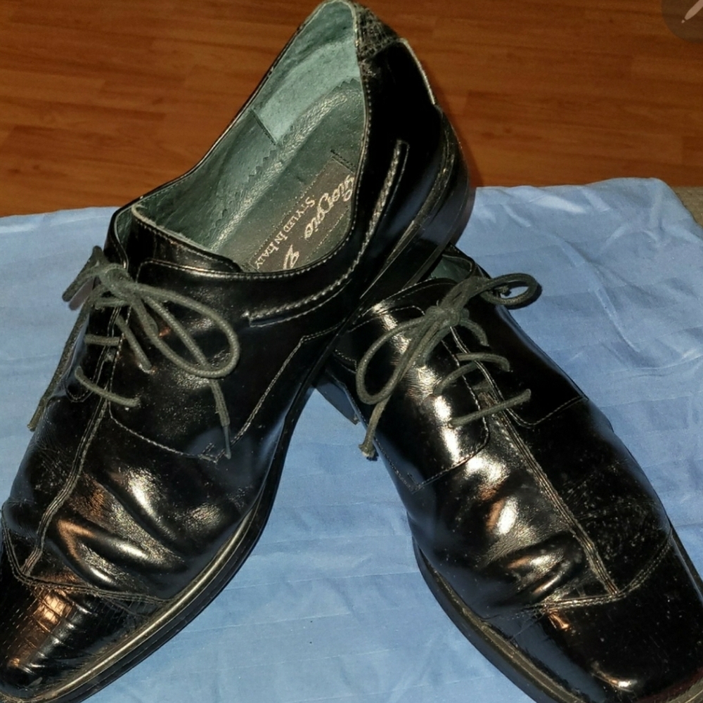 Giorgio V. Black Dress Shoes.